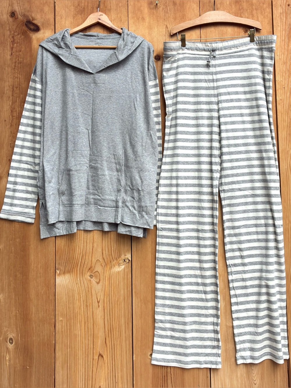 Jijamas EUC Hoodie Pajama Set Sz XLTall
